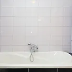 Luxurious In 풀라