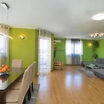 Cozy In With Kitchen Πούλα