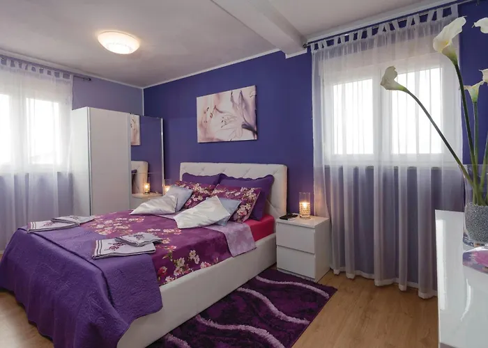 Cozy In With Kitchen * 풀라